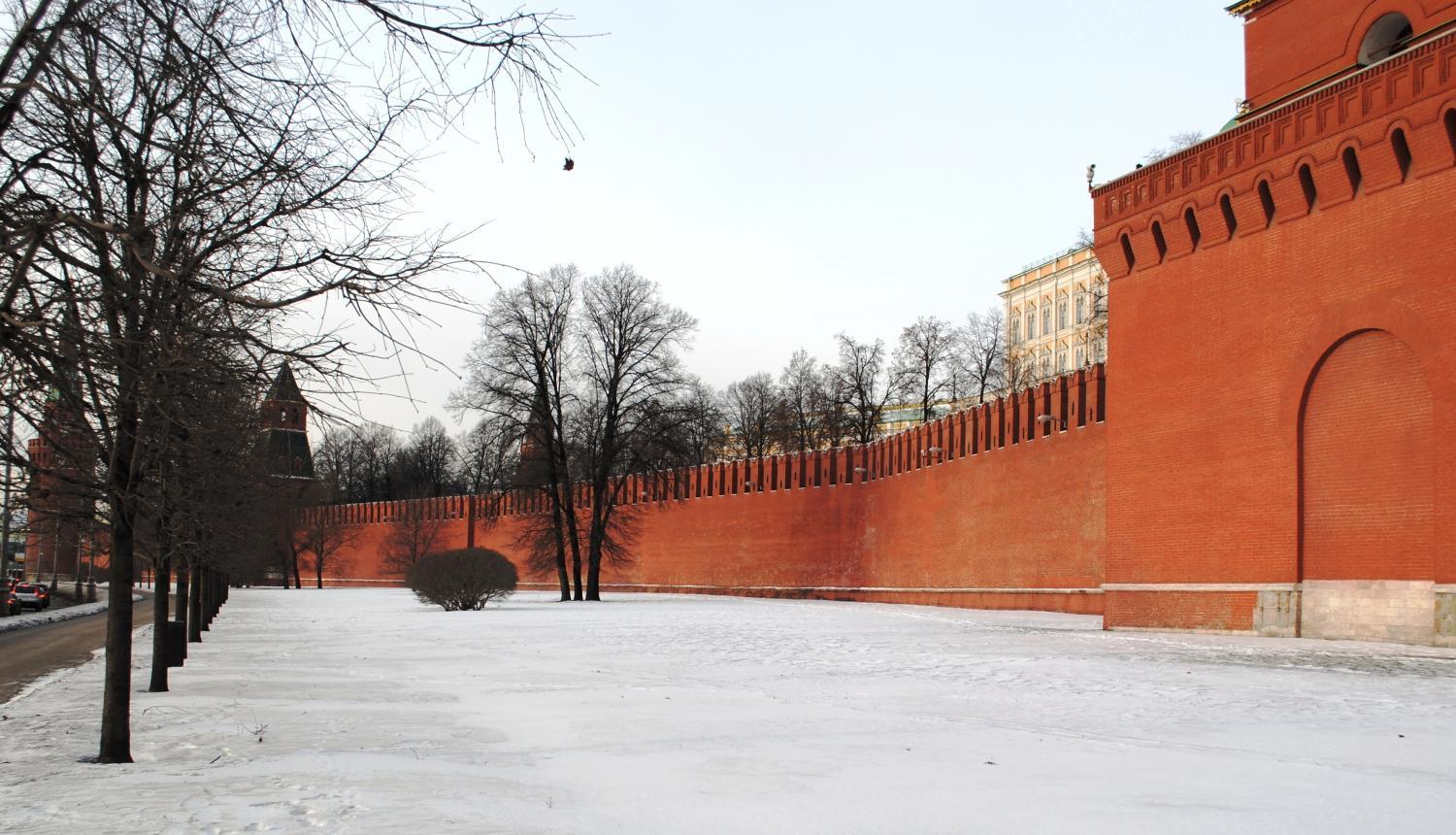 башни кремлевской стены